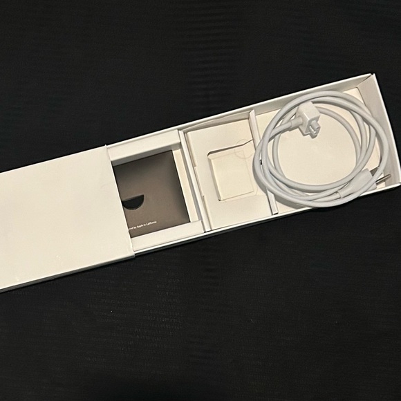 Apple boxes (empty) - Picture 2 of 4